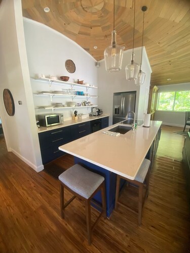 Unique Cozy Home with Lake Norman Views 