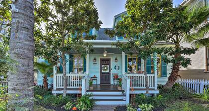 Charming Coastal Cottage - 5 Blocks to Beach!