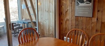 White mountain retreat pools, Tennis, Pickleball basketball, pond hiking