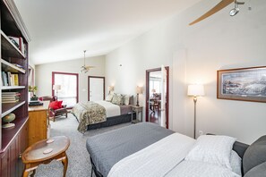 1 室のベッドルーム、WiFi (無料)、ベッドシーツ、車椅子でアクセスできる設備