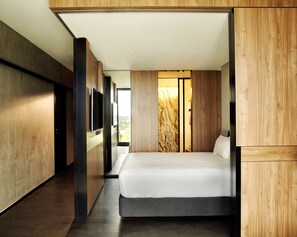 Premium bedding, pillow-top beds, minibar, in-room safe