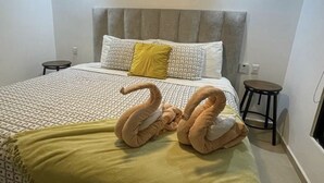 Luokittelematon kuva, 5 kautta 12, painike