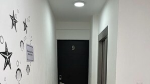Luokittelematon kuva, 3 kautta 12, painike