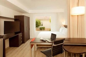 Room - Hotel Mision Irapuato (Irapuato)
