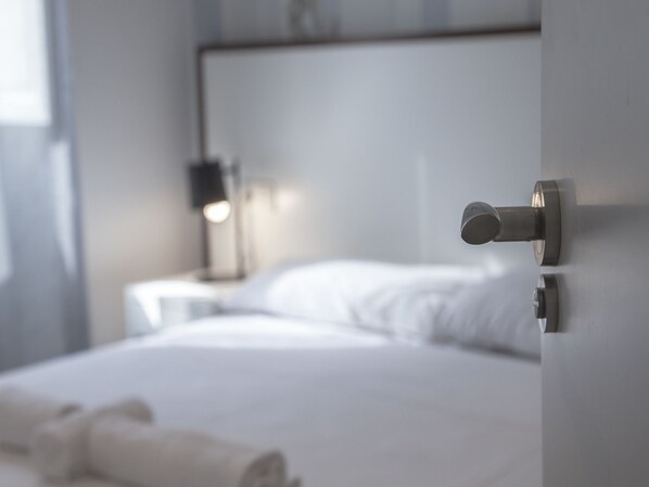 Room - Flats Friends Soho Suites (Valencia)