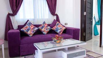 Apartemen, 1 kamar tidur, Boleh Merokok, balkon | Ruang keluarga