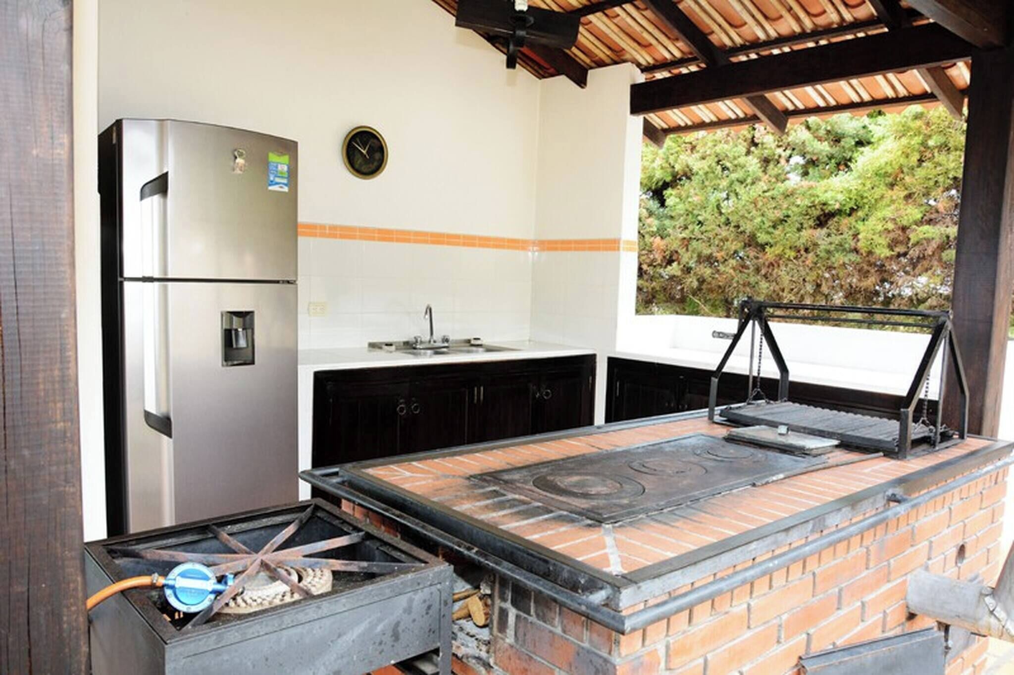 Casa, 6 habitaciones, para fumadores, alberca privada | Cocina privada