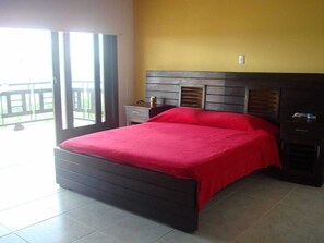 House, 6 Bedrooms, Smoking, Private Pool | 6 bedrooms - Finca Lago Calima With Excellent View (Calima)