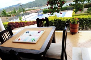 House, 6 Bedrooms, Smoking, Private Pool | Outdoor dining - Finca Lago Calima With Excellent View (Calima)