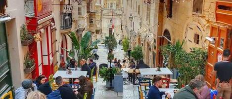 Rom, 1 soverom | Spiseområde