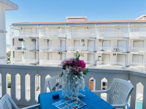 Lejlighed - 2 soveværelser - balkon | Balkon