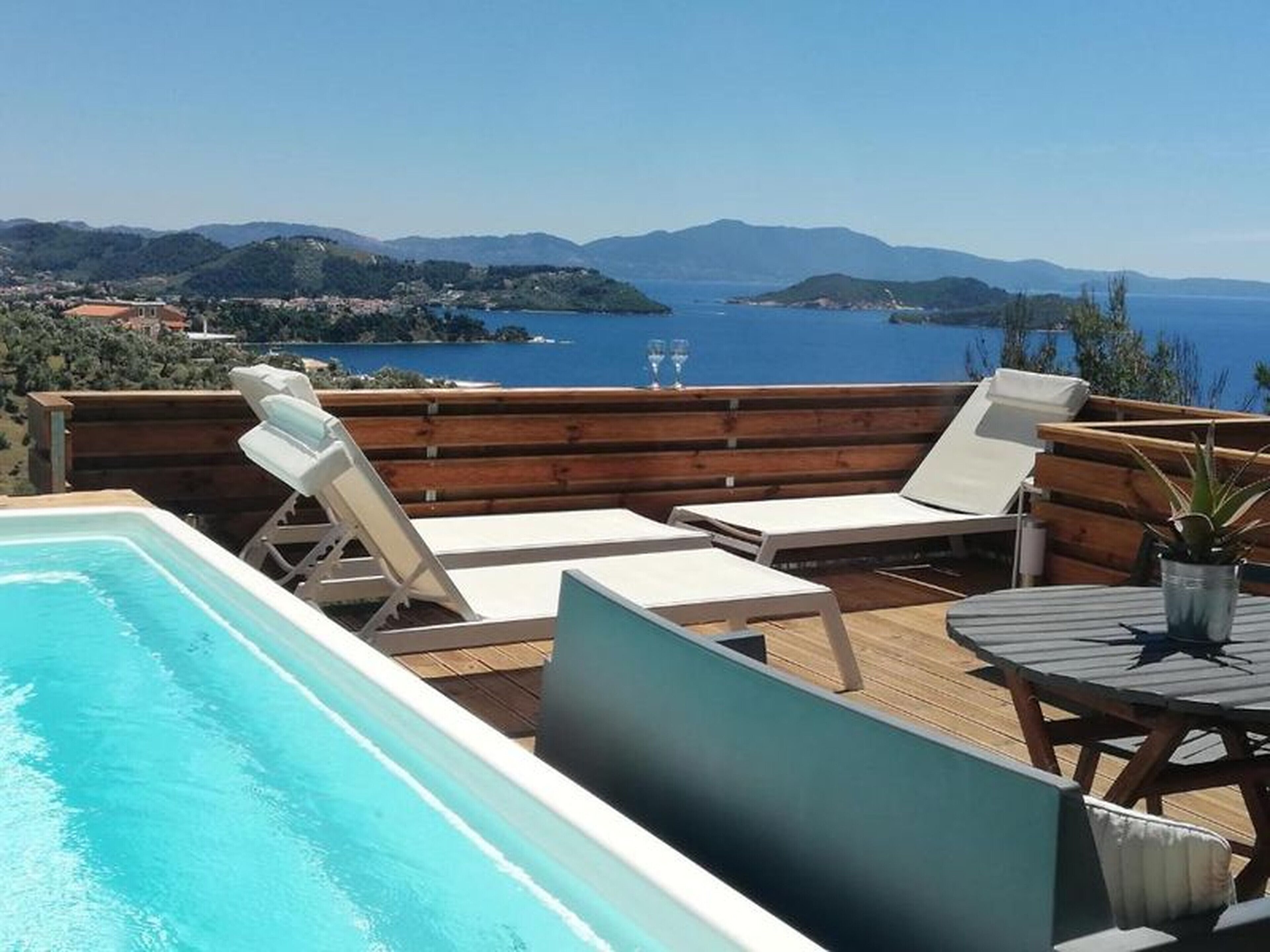 Apartment, 2 Bedrooms, Smoking, Private Pool | Bahagian luar