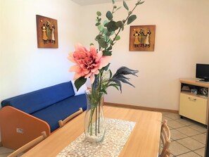Apartment, 2 Bedrooms, Patio, Garden View | Dining - Enjoy the sun From a Private Garden! (San Michele al Tagliamento)