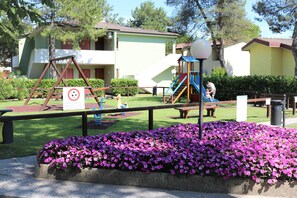 Apartment, 1 Schlafzimmer, Balkon, Gartenblick | Kinderbereich