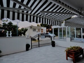 Departamento, 1 habitación, balcón, vista a la ciudad | Exterior