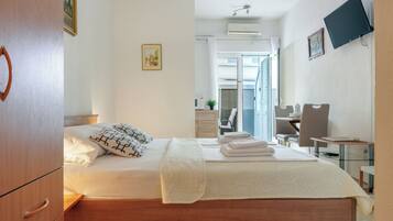Studio, Balcony, City View | 1 bedroom