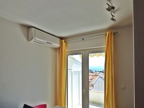 Studio, meerdere slaapkamers, balkon, uitzicht op de stad | Interieur
