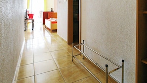 Unclassified image, 3 of 30, button - Apartment Studio With Sea View for 2-3 People (Baska Voda)