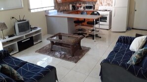 Private kitchen - Rose View Apartment - Montego Bay (Montego Bay)