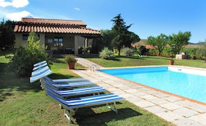 Appartement, 2 chambres, fumeur | Piscine | Piscine extérieure