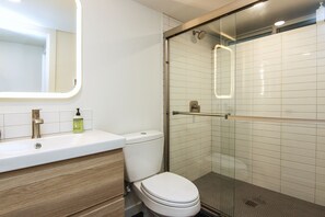 Bathroom - Furnished Apartment (Portland)