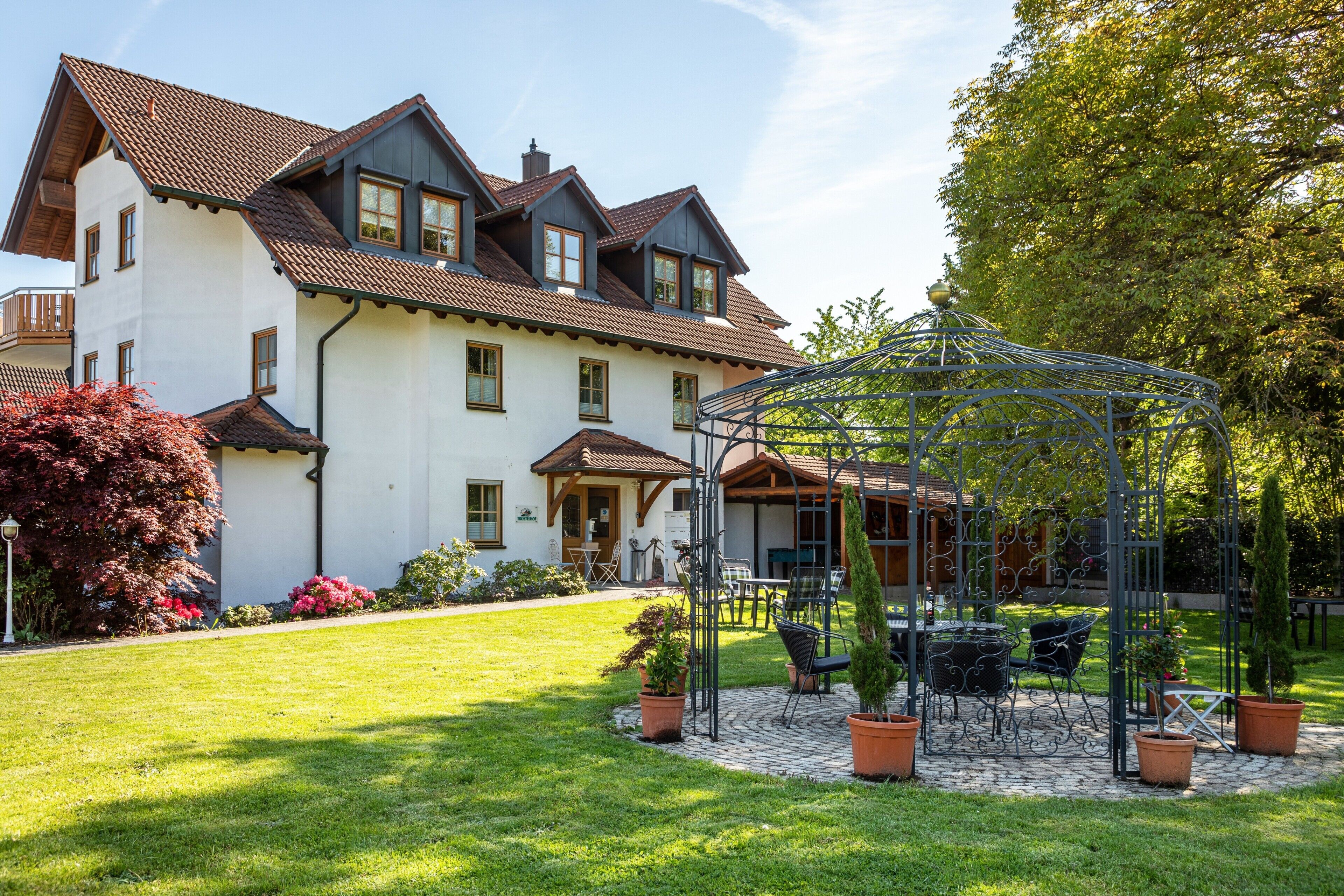 屋外ダイニングエリア