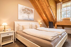 3 camere, ferro/asse da stiro, Wi-Fi gratuito, lenzuola