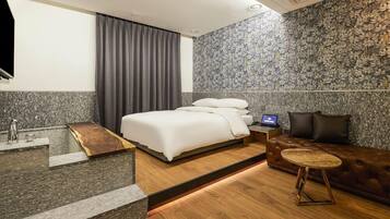 Superior Double Room | 1 bedroom, down comforters, individually decorated