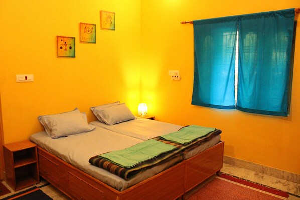 3 soverom, strykejern/-brett, wi-fi og sengetøy