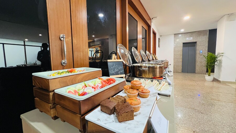 Olive Service Apartment- Medanta Medicity