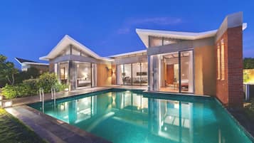 Fern Club Premium 2BHK Pool Villa | 1 bedroom, in-room safe, soundproofing, iron/ironing board