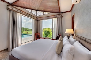 Fern Club Premium 2BHK Villa | In-room safe, soundproofing, iron/ironing board, free WiFi - The Fern Royal Farm Resort Anjar, Series by Marriott (Anjar)