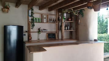 Bar (in der Unterkunft)