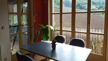 Apartment | Living area