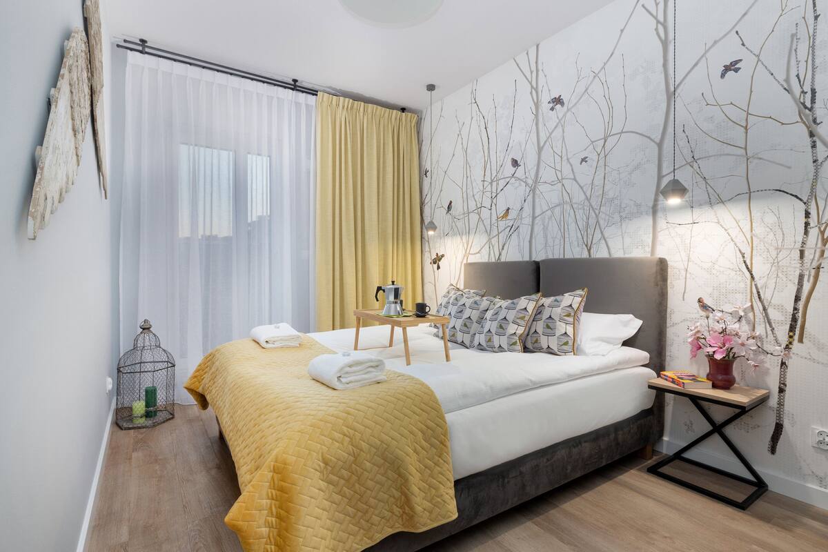 Apartment, 2 Bedrooms, Balcony | 7 bedrooms, individually decorated, individually furnished