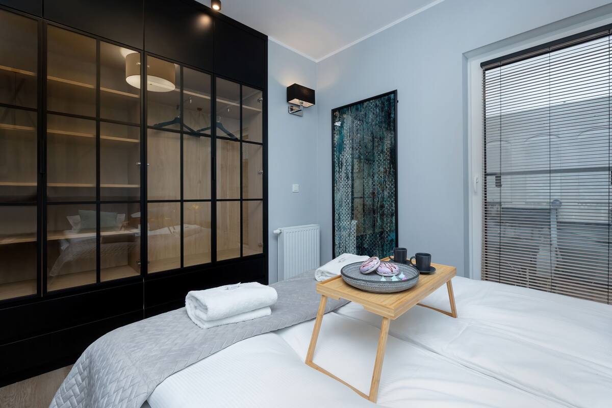 Apartment, 1 Bedroom, Balcony | 7 bedrooms, individually decorated, individually furnished