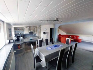 Private kitchen - Ferienwohnung Olm (Dolgesheim)