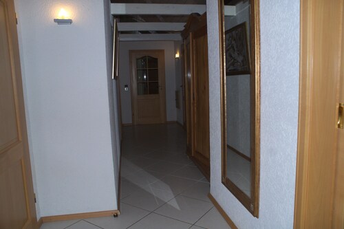 ***** Suite #31