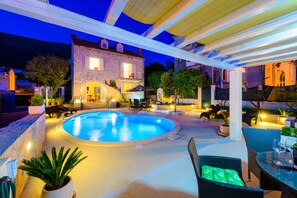 Villa (Five-Bedroom Villa with Swimming Pool) | Pool