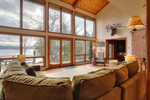Evergreen Shore | Spacious Family Retreat w/ Flat Lawn & Stunning Lake Views