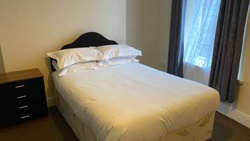 Standaard tweepersoonskamer (Shared) | Gratis wifi, beddengoed