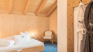 2 camere, ferro/asse da stiro, Wi-Fi gratuito, lenzuola