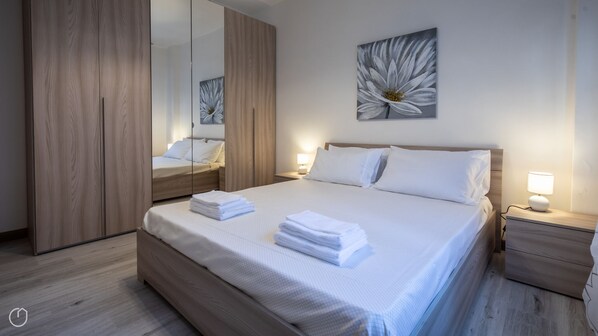 2 Schlafzimmer, Bügeleisen/Bügelbrett, kostenloses WLAN, Bettwäsche