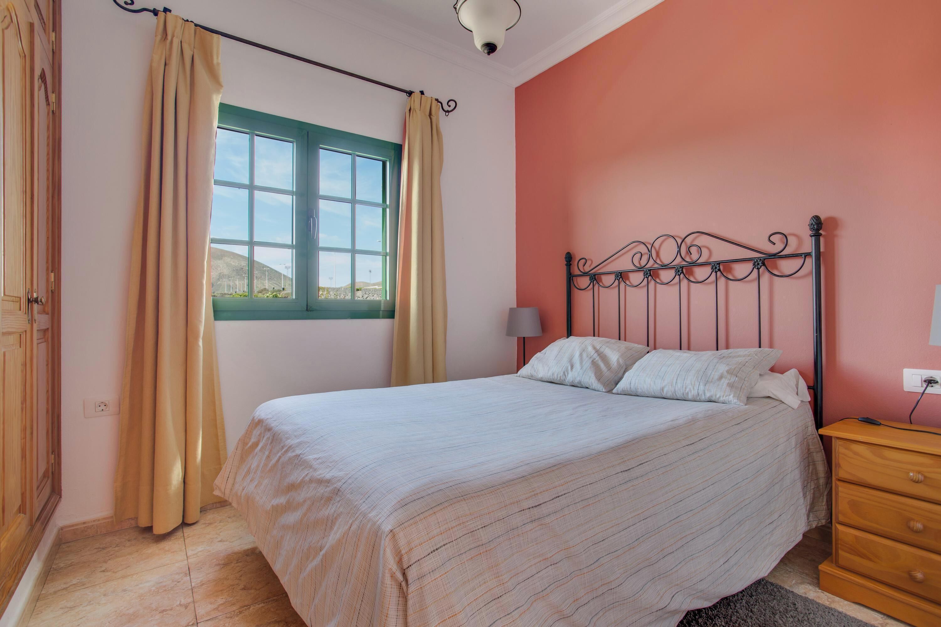 2 soveværelser, gratis Wi-Fi, sengetøj