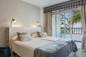 1 bedroom, iron/ironing board, free WiFi, bed sheets - Apartment "Soraya" on the Beach with Sea Views, Wi-Fi, Pool and Garden (San Bartalomé de Tirajana)