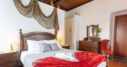 Pool suite with marble bath in exotic fruit orchard