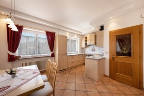 Dining - Charming Apartment “Majon d’Aisciuda Latemar” with Mountain View (Vigo di Fassa)