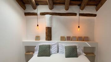 8 Schlafzimmer, Bügeleisen/Bügelbrett, Bettwäsche