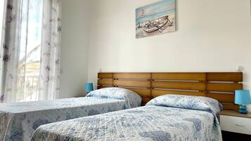 2 bedrooms, free WiFi, bed sheets