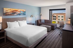 Hypo-allergenic bedding, in-room safe, desk, laptop workspace - Hyatt House North Scottsdale (Scottsdale)